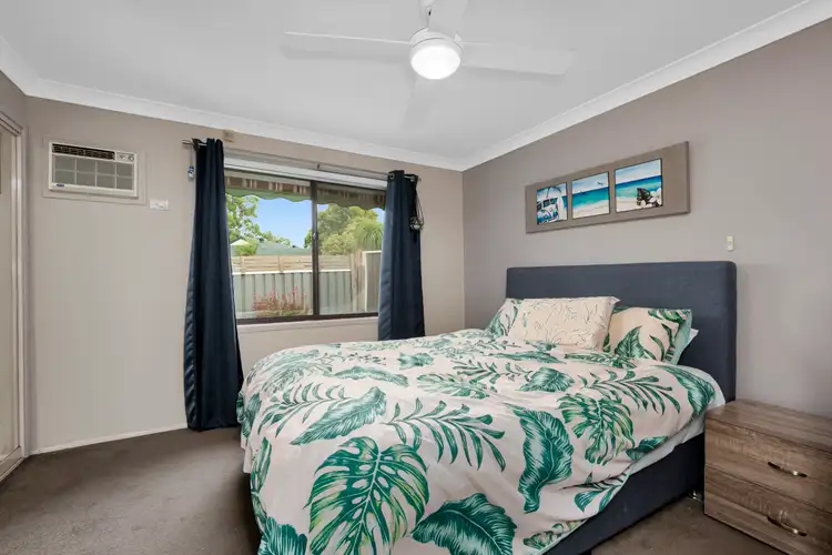 Fifth view of Homely house listing, 4 Lavender Court, St Helens Park NSW 2560