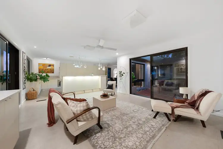 Second view of Homely house listing, 5 Rolfe Place, Chapman ACT 2611