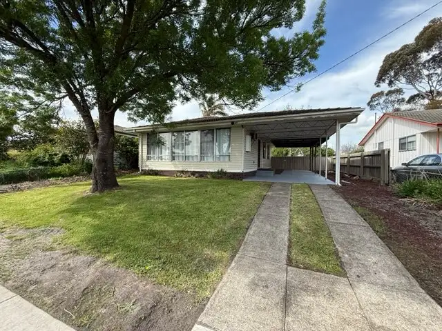 8 Coulter Avenue