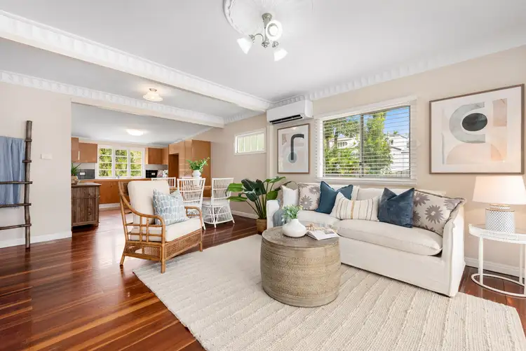 55 Dorothy Lane, Camp Hill QLD 4152