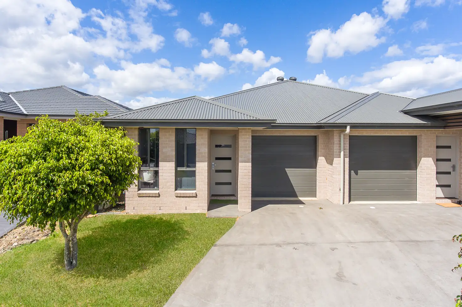 Main view of Homely semi-detached listing, 2/8 Acmena Street, Gillieston Heights NSW 2321
