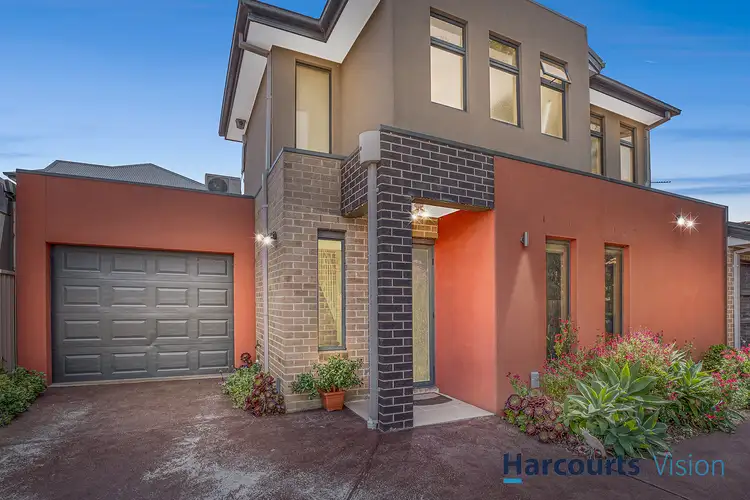 2/16 Cartwright Street, Oak Park VIC 3046