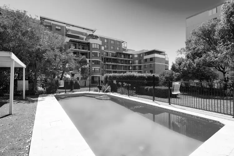 7/2-4 Central Road, Miranda NSW 2228