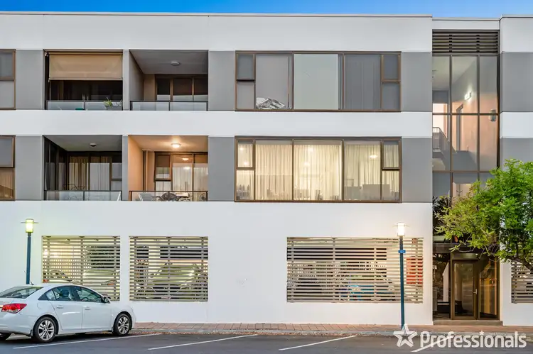 E3/18-28 Main Street, Mawson Lakes SA 5095