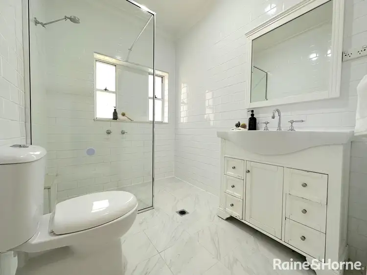 Sixth view of Homely house listing, 403 Russell Street, West Bathurst NSW 2795