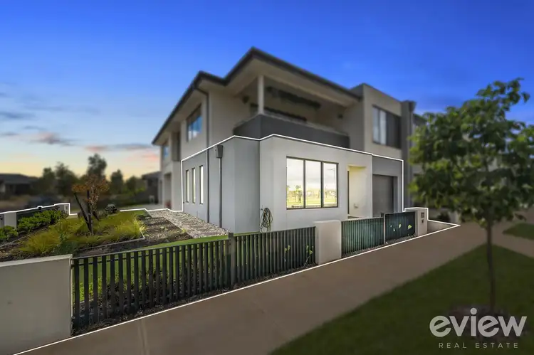 2/17 Alkington Street, Strathtulloh VIC 3338