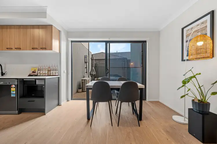 Sixth view of Homely unit listing, 2/17 Alkington Street, Strathtulloh VIC 3338