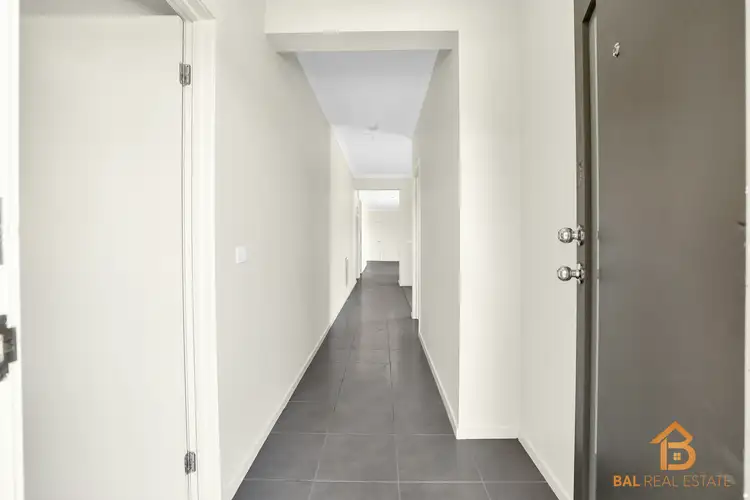 Third view of Homely house listing, 72 Kingbird Avenue, Tarneit VIC 3029
