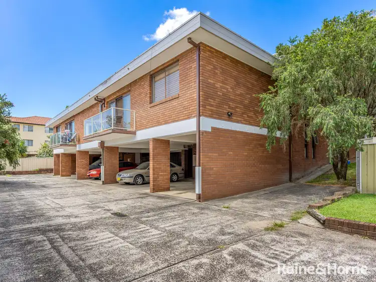 10/68 Faunce Street West, Gosford NSW 2250