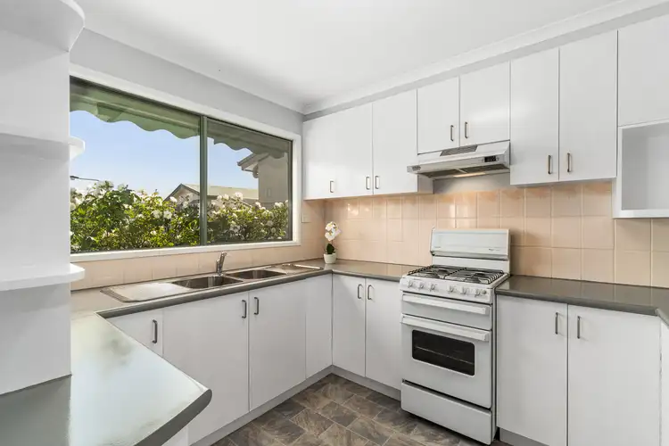 Second view of Homely unit listing, 6 Pokolbin Court, Bangholme VIC 3175