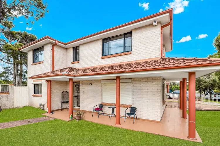1/1 Bond Place, Oxley Park NSW 2760