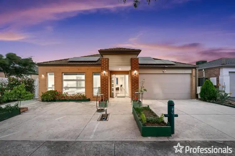 90 Duncombe Park Way, Deer Park VIC 3023