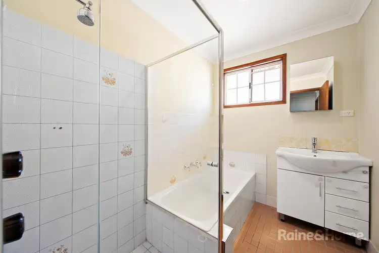 Fifth view of Homely villa listing, 18/201 Oxford Road, Ingleburn NSW 2565