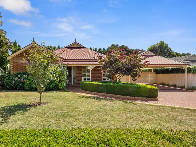 Main view of Homely house listing, 10 Park Drive, Leongatha VIC 3953
