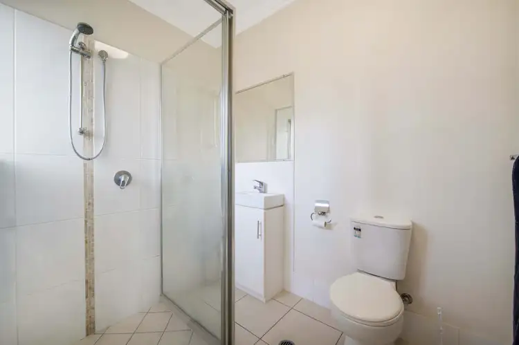 Sixth view of Homely unit listing, 4/76 Gillies Street, Zillmere QLD 4034
