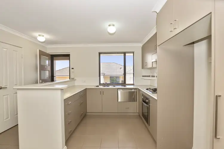 Fifth view of Homely house listing, 9/4 L'Aquila Circle, Beeliar WA 6164