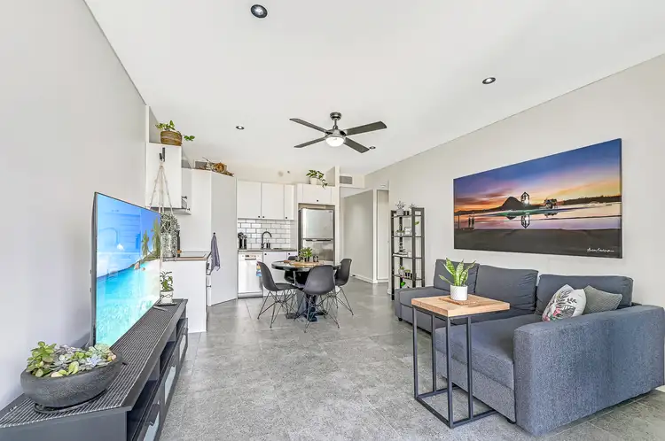 310/3018 Surfers Paradise Blvd, Surfers Paradise QLD 4217
