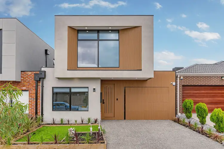 48 Highfield Drive, Mickleham VIC 3064