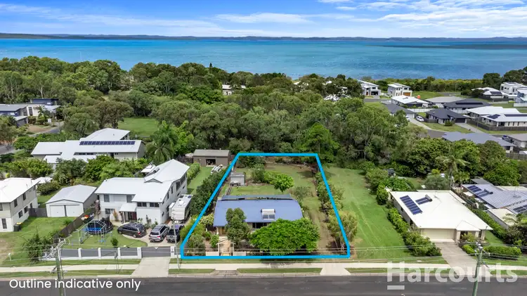 150 Pulgul Street, Urangan QLD 4655