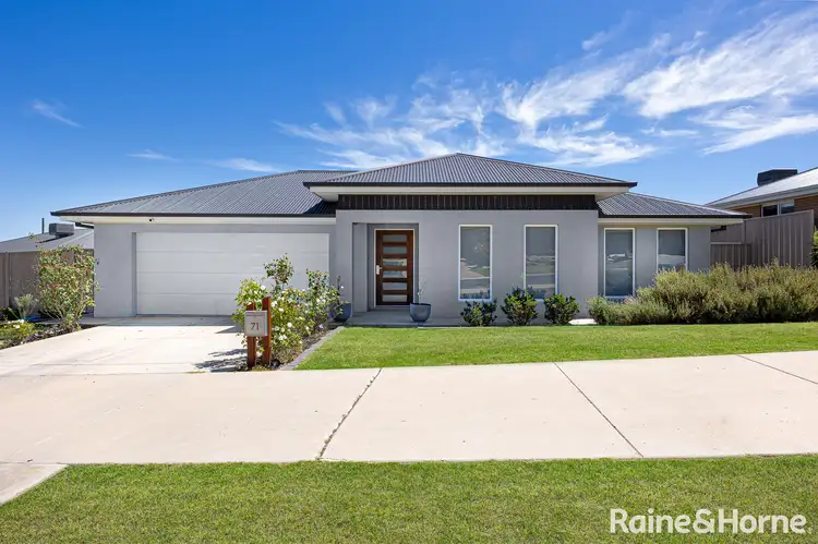 71 Bradman Drive, Boorooma NSW 2650