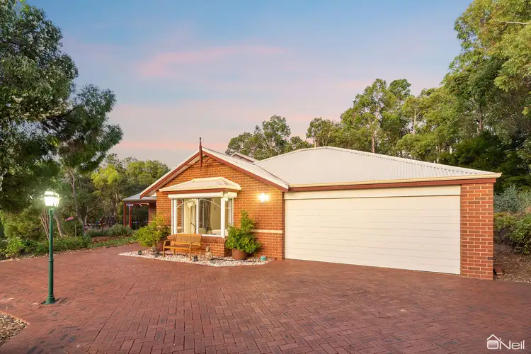 Fourth view of Homely house listing, 8 Henty Lookout, Roleystone WA 6111