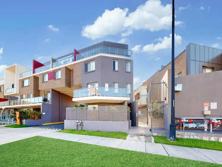 301/44B Drummond Avenue, Ropes Crossing NSW 2760