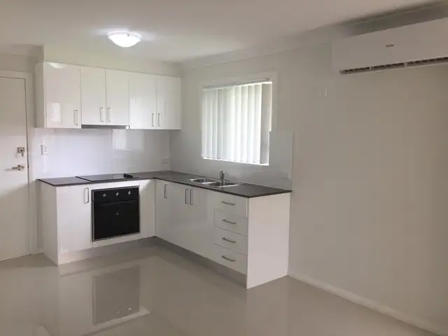 43a Lucena Crescent, Lethbridge Park NSW 2770