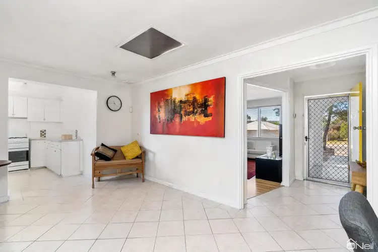 Fifth view of Homely house listing, 5 Banksia Road, Camillo WA 6111