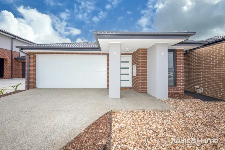 23 Fragrant Crescent, Diggers Rest VIC 3427