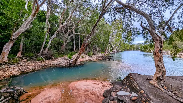 106 Toolakea Beach Road, Bluewater QLD 4818