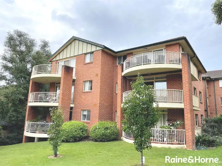 23/2 Bellbrook Avenue, Hornsby NSW 2077