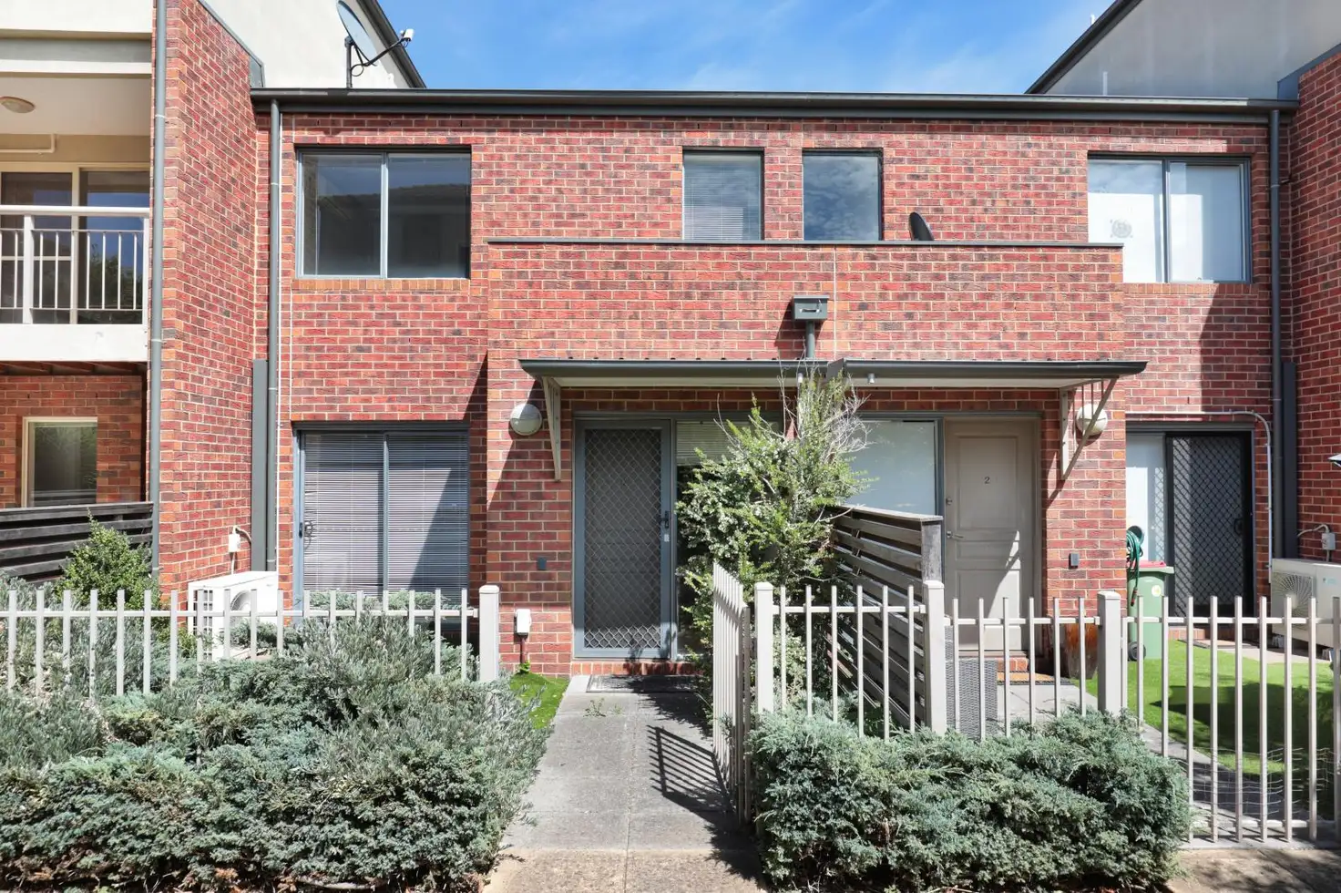 Main view of Homely townhouse listing, 3 Ribbony Walk, Maribyrnong VIC 3032