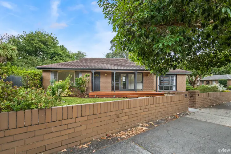 1 Quandong Court, Frankston VIC 3199