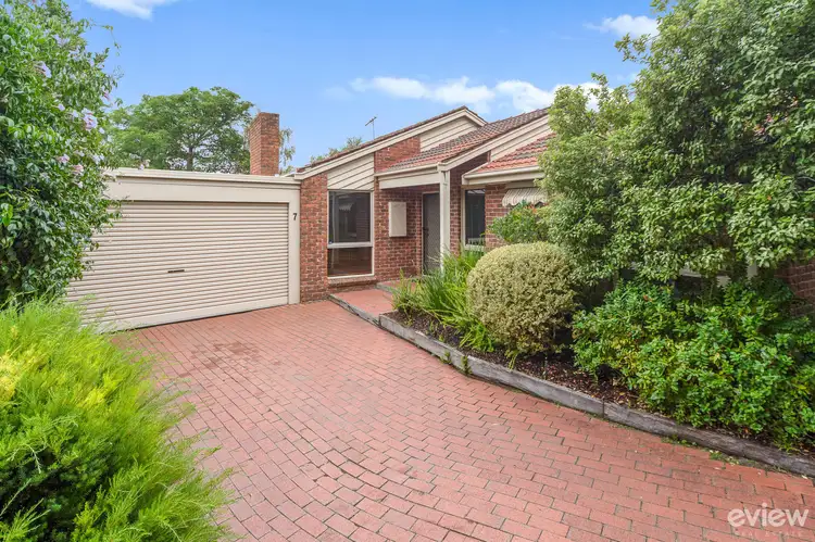 7 Balmerino Square, Frankston VIC 3199