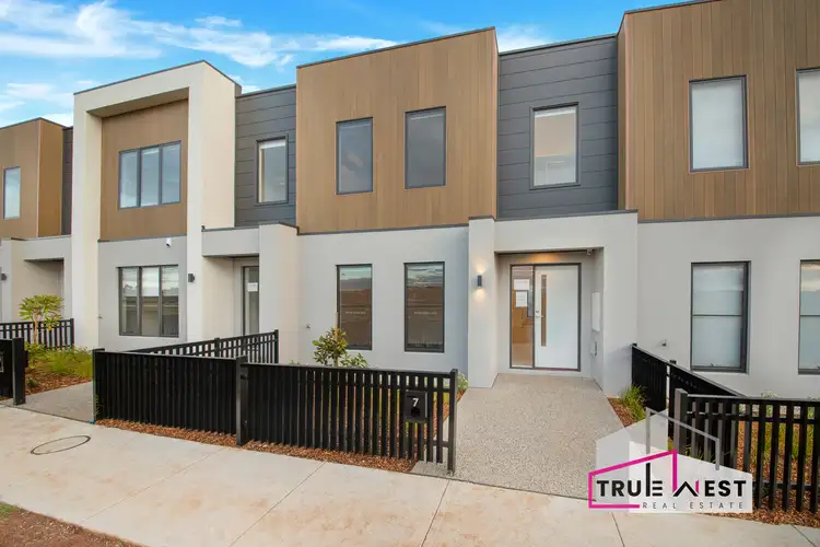 Second view of Homely townhouse listing, 7 Sunflower walk, Bonnie Brook VIC 3335