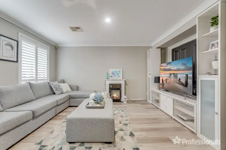 Fourth view of Homely house listing, 8 Rogers Way, Mount Annan NSW 2567