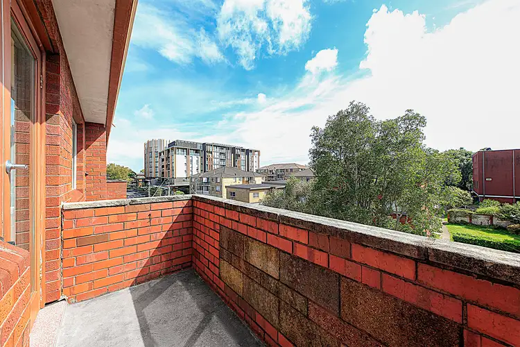 Sixth view of Homely apartment listing, 5/41 Mascot Drive, Eastlakes NSW 2018