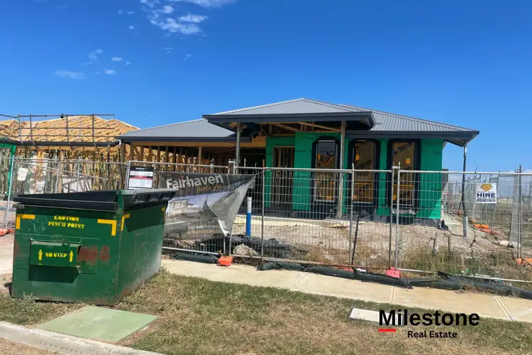 19 Milford st, Clyde VIC 3978