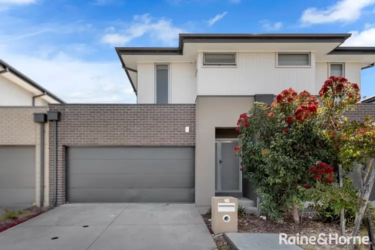 16 Merlin Street, Craigieburn VIC 3064