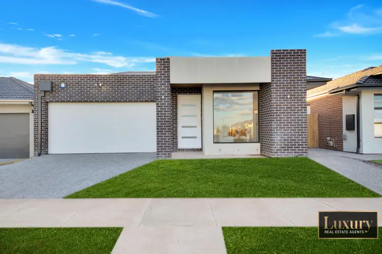 42 tower street, Thornhill Park VIC 3335