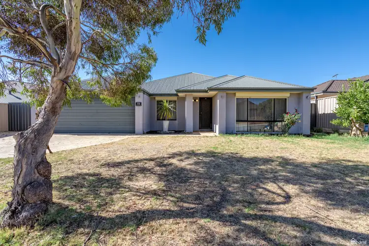 59 Chiltern Avenue, Brookdale WA 6112