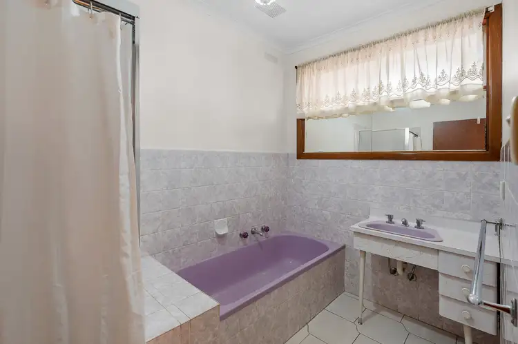 Fifth view of Homely house listing, 16 Cannes Avenue, Avondale Heights VIC 3034