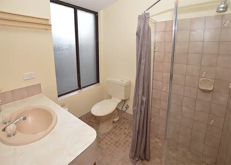 Fifth view of Homely house listing, 4 Swift Place, Willetton WA 6155