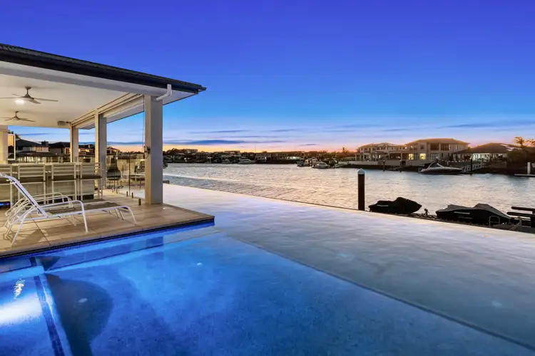 14 Bonaventure Court, Raby Bay QLD 4163