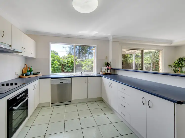 Fifth view of Homely house listing, 11 Grevillea Place, Bridgeman Downs QLD 4035
