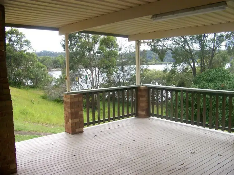 70 Canaipa Point Dr, Russell Island QLD 4184