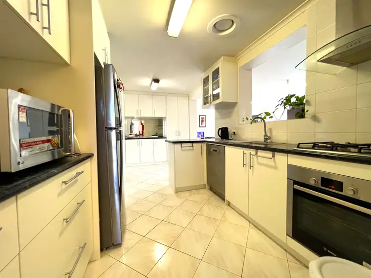 Fifth view of Homely house listing, 12 Caledonian Court, Keysborough VIC 3173