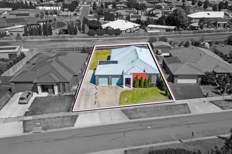 8 Dunsmuir Grove, Traralgon VIC 3844