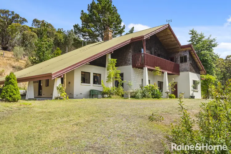 76 Black Hill Road, Gisborne South VIC 3437