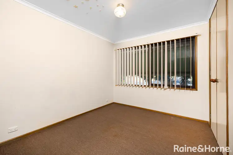 Sixth view of Homely house listing, 1 Dodwell Crescent, Forest Hill NSW 2651